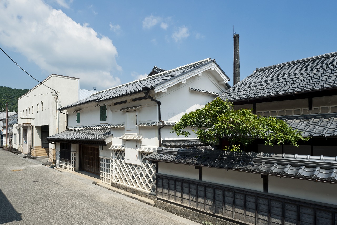 竹村分家旧竹村呉服店（古民家改修）