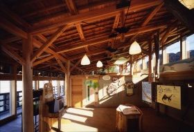 かわうそ学習館　内観１