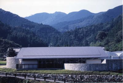 かわうそ学習館　外観２