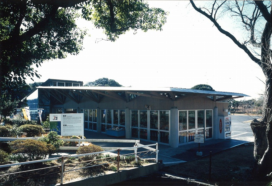 長島共同店舗