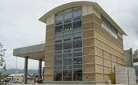 奈半利駅舎