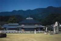 かわうそ学習館外観３
